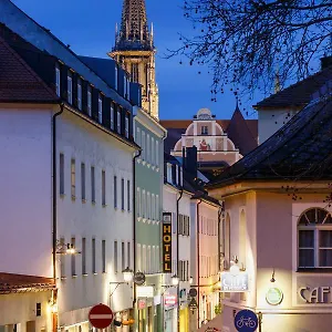 Hotel Am Peterstor ***