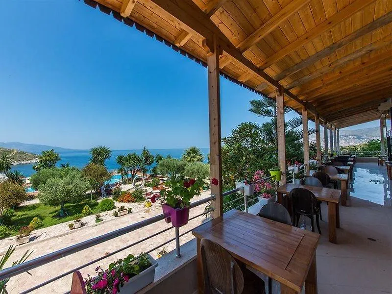 Hotel Bahamas Saranda
