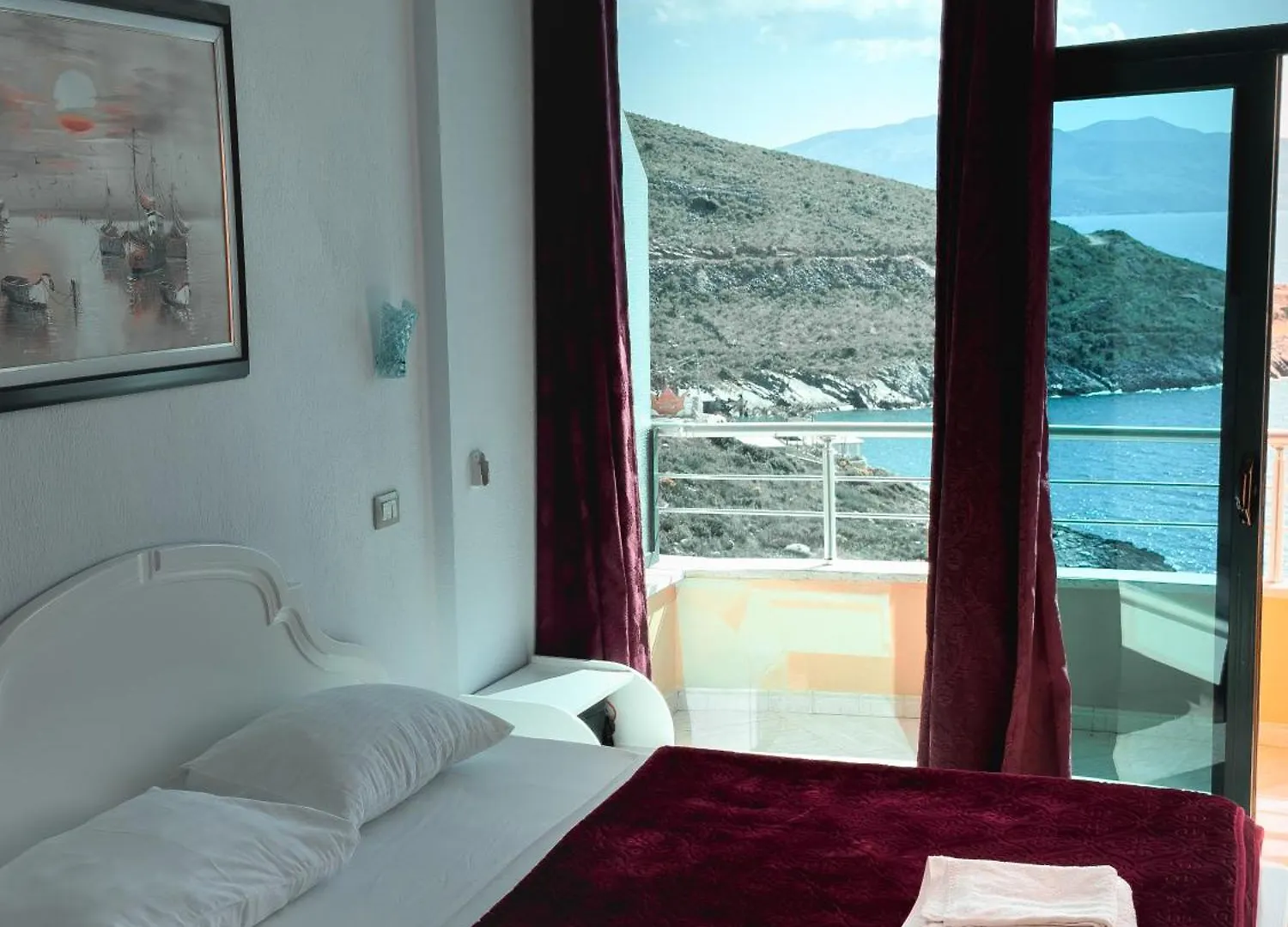 Hotel Bahamas Saranda