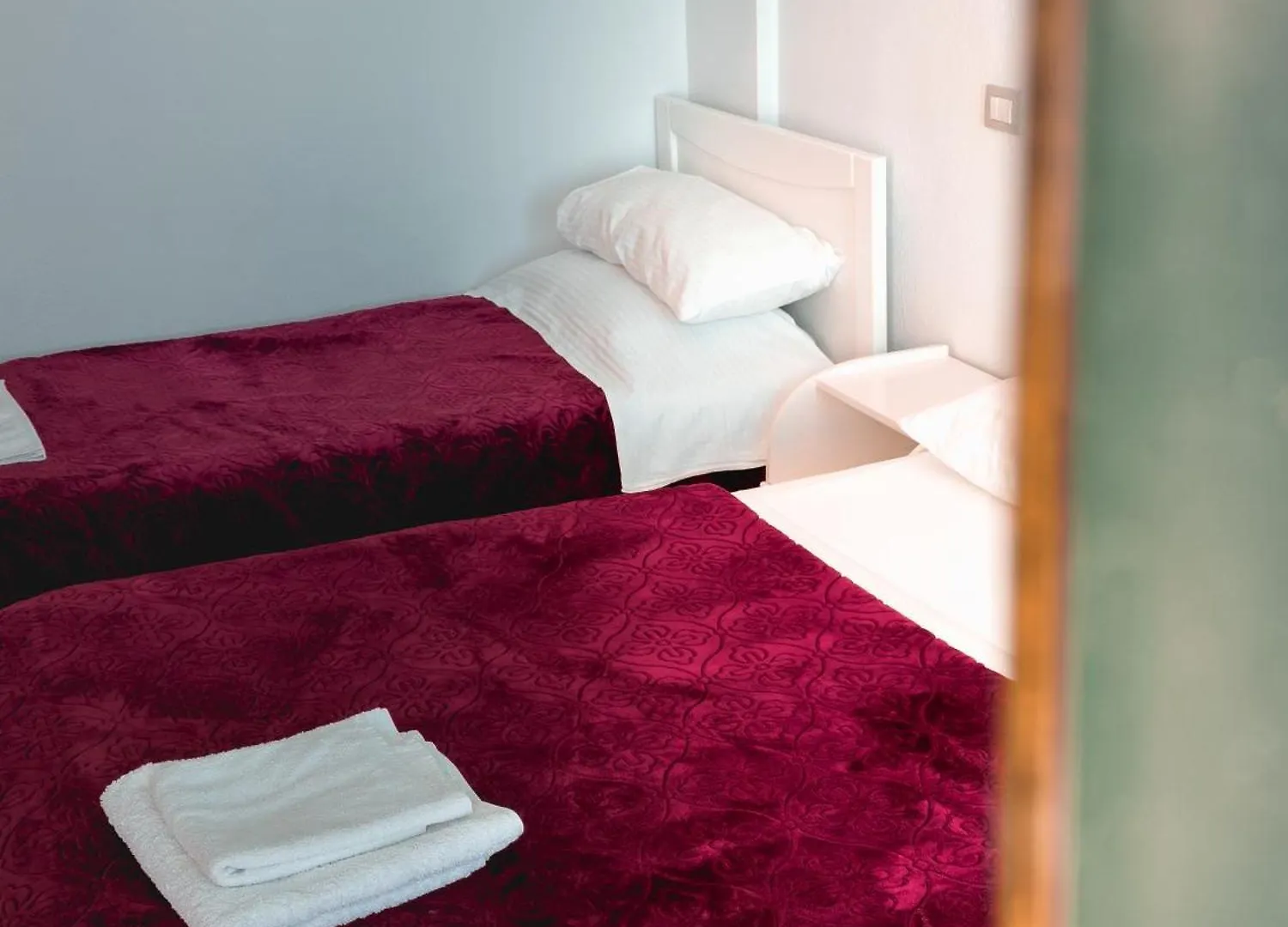 Hotel Bahamas Saranda