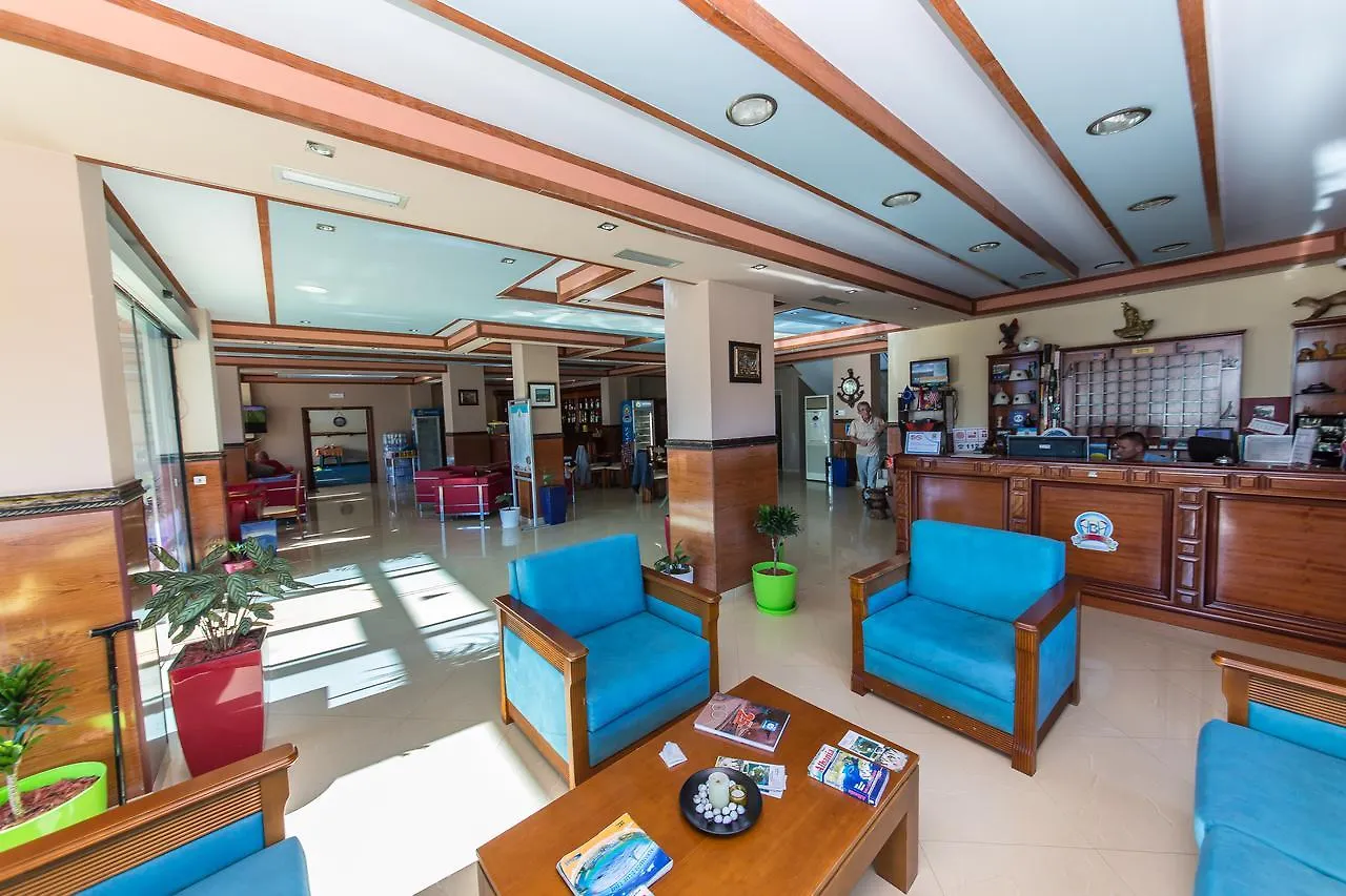 Hotel Bahamas Saranda 4*,  Albánia