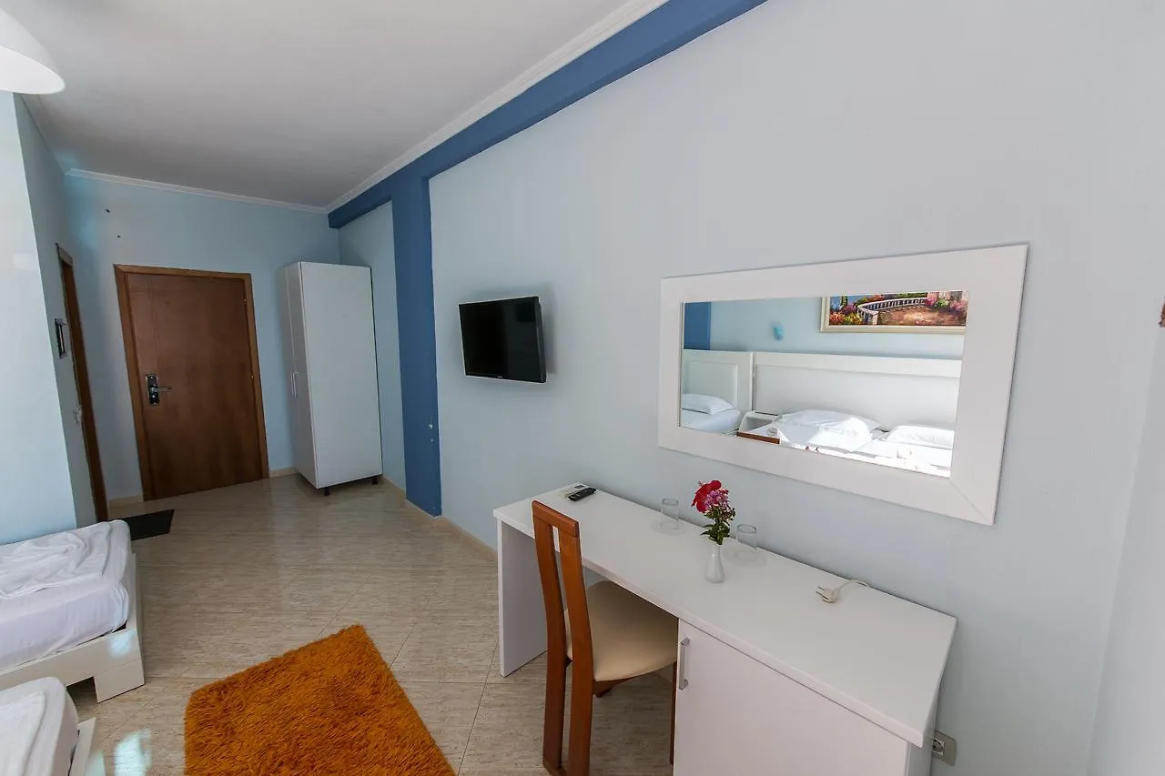 Hotel Bahamas Saranda
