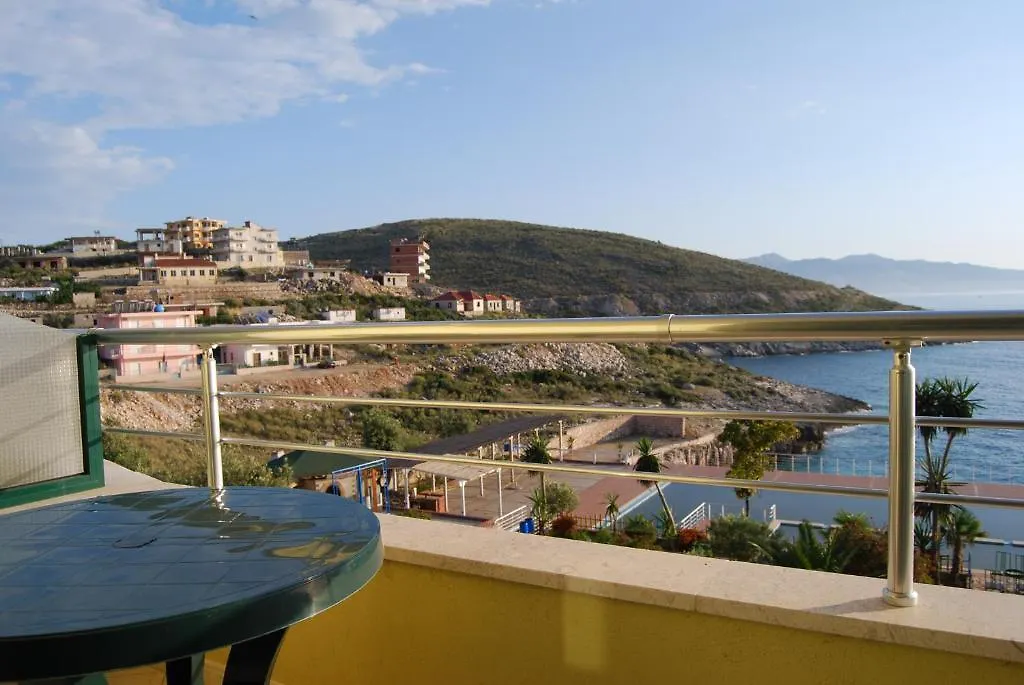 Hotel Bahamas Saranda