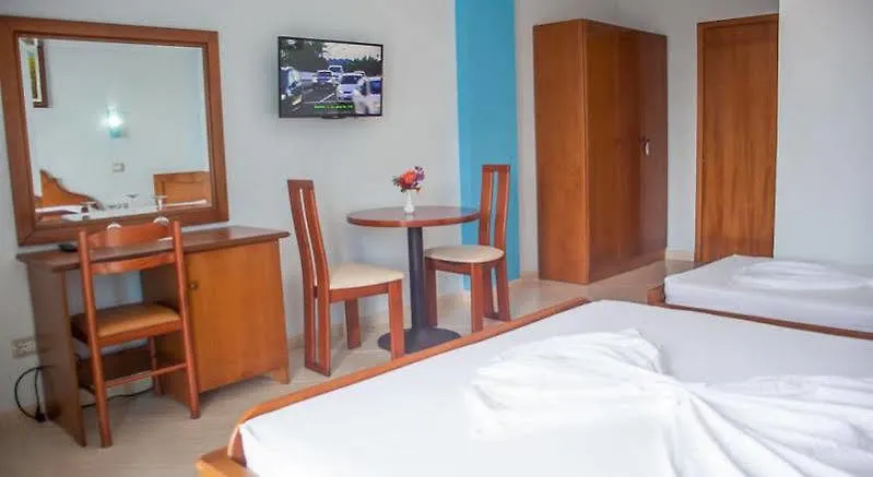 ****  Hotel Bahamas Saranda Arnavutluk