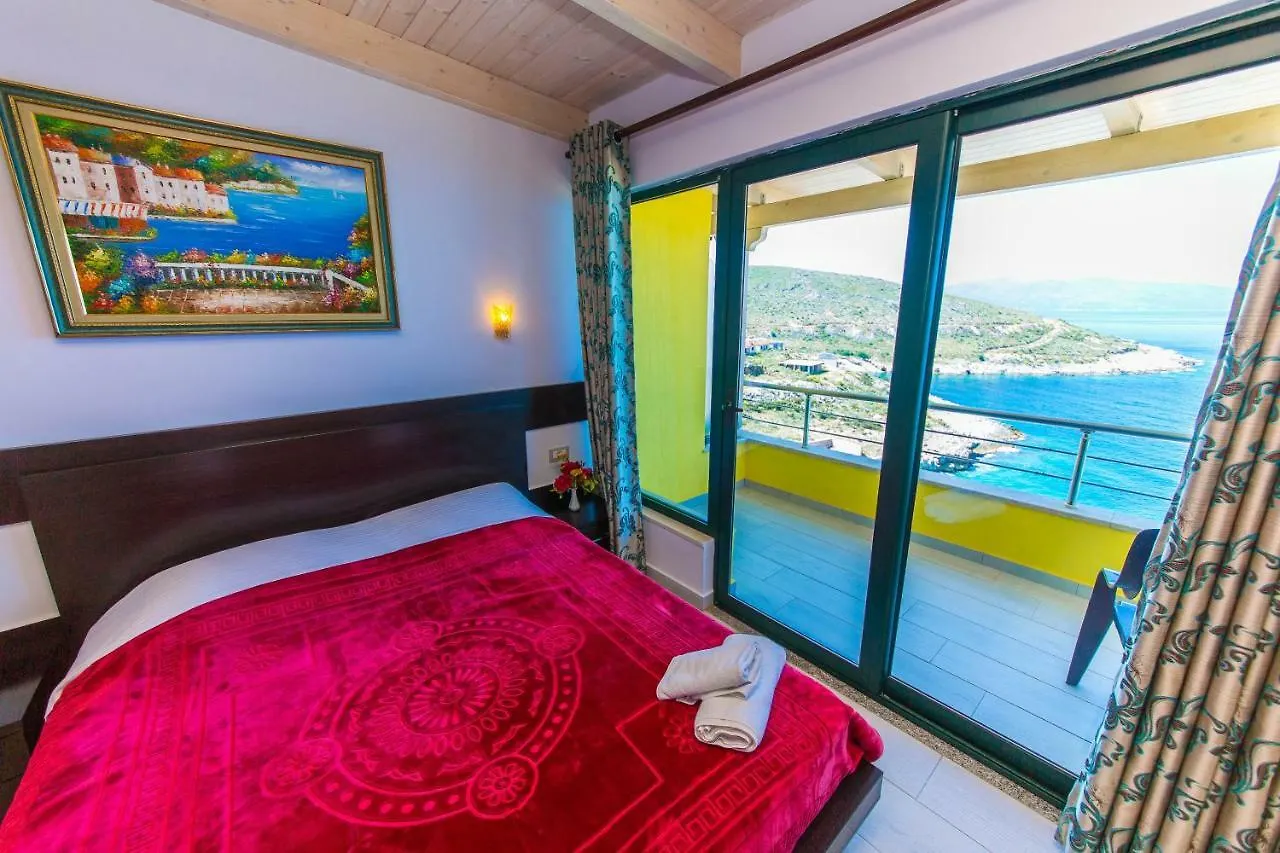 Hotel Bahamas Saranda
