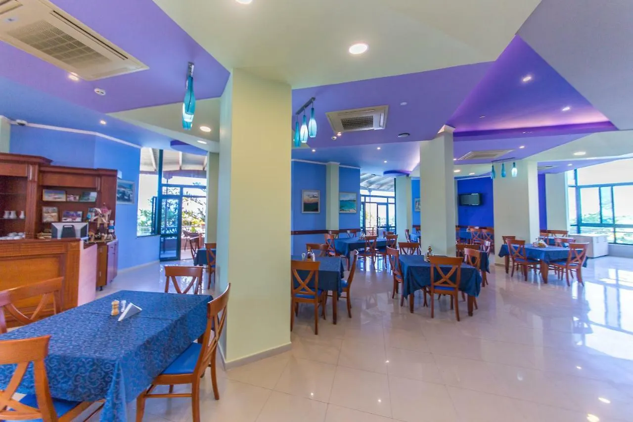 Hotel Bahamas Saranda
